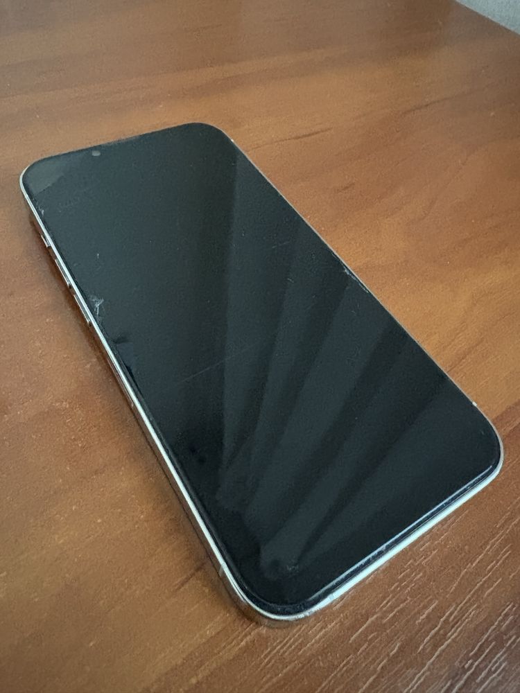 iPhone 13 Pro без забележки