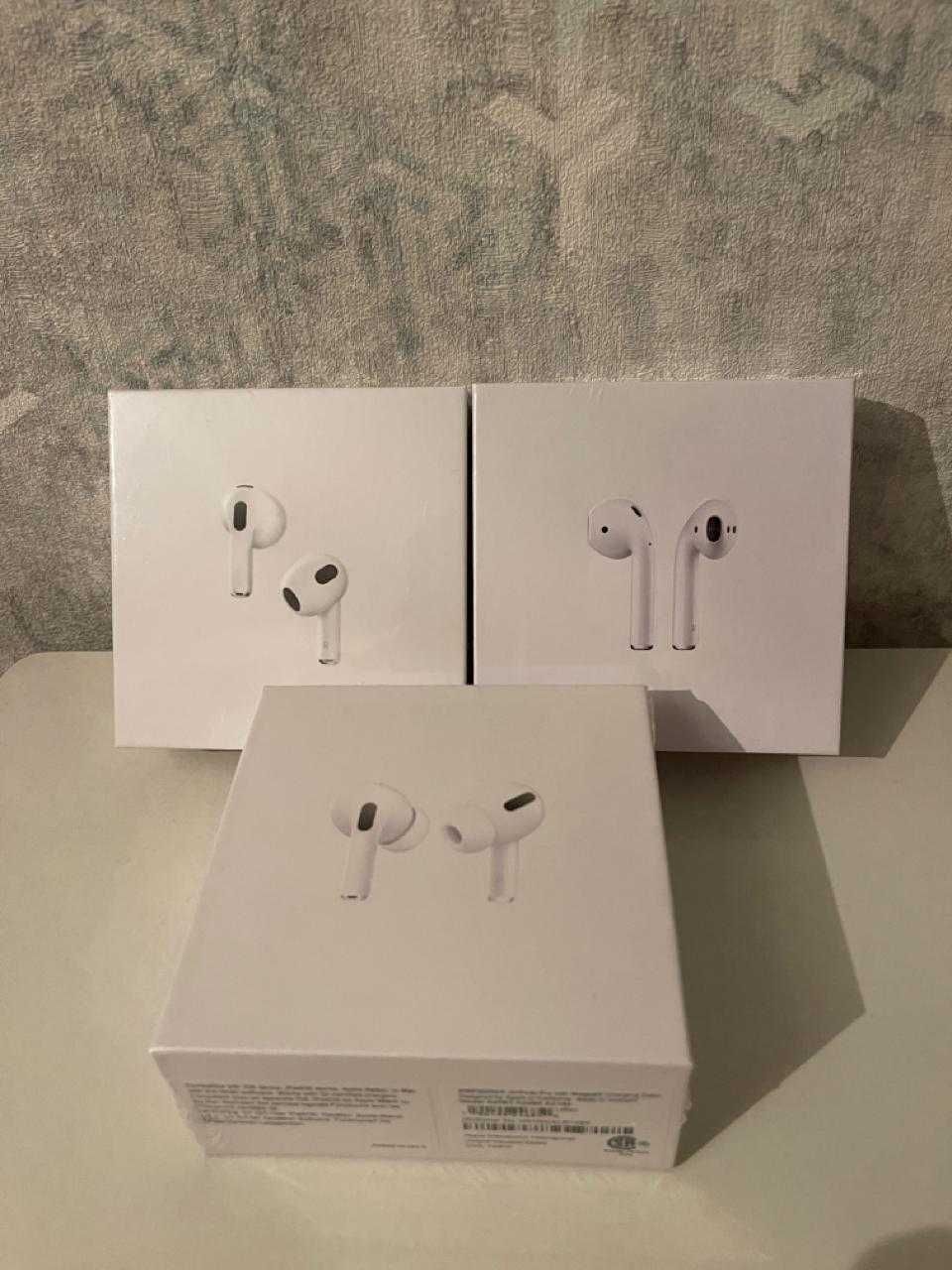 Наушники AirPods