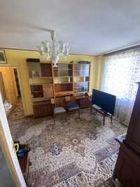 Apartament 3 camere de vanzare