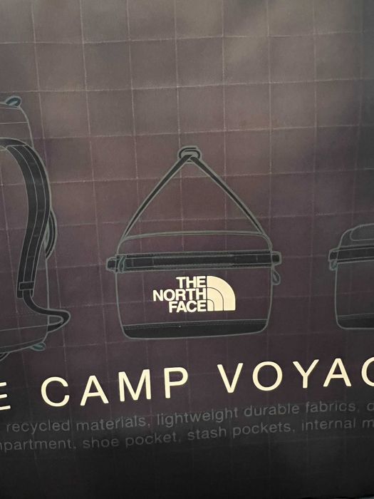THE NORTH FACE base camp voyager 42 L туристическа чанта ЧИСТО НОВА