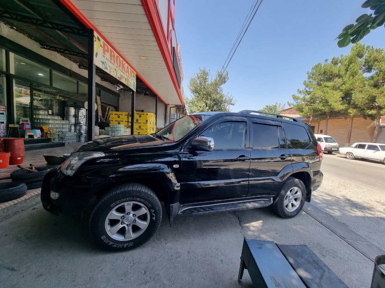 Toyota Prado 120 tezda sotiladi
