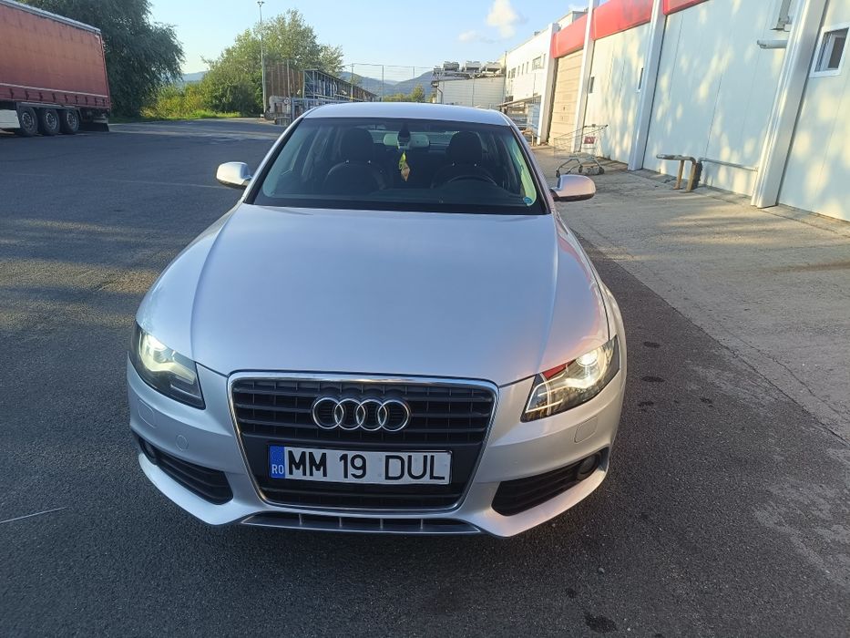 Audi A4 b8 an 2012 motor 2.0 tdi 140 cp accept și variante + diferenta
