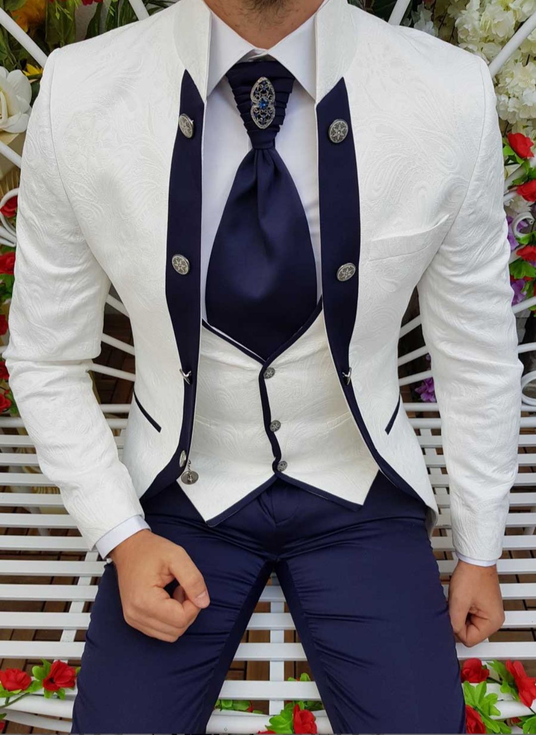 Vand costum ceremonie