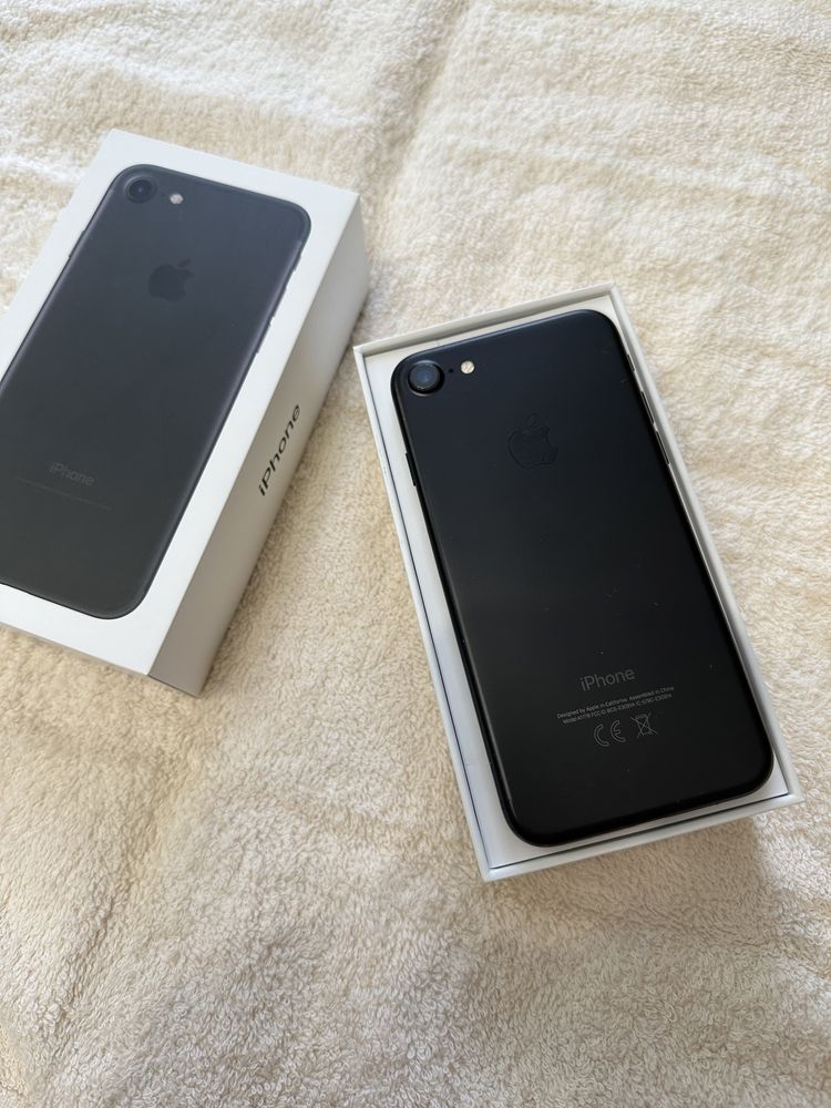 Продам Iphone 7 на 32 gb