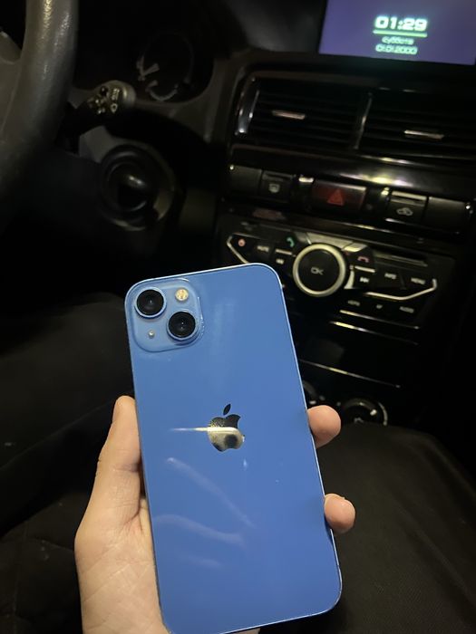 Продам айфон 13 256gb