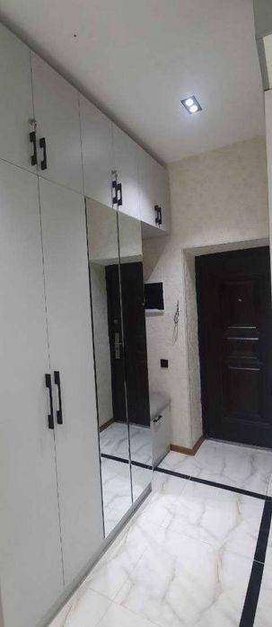 Mirzo Ulugʻbek va Novza metrolari yaqnida kvartira ijaraga beriladi