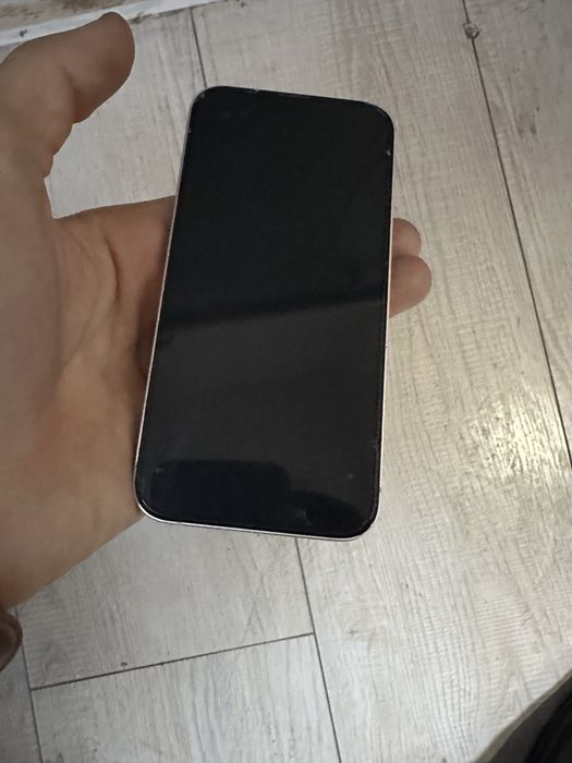 Iphone 13 128gb xolati zoʻr