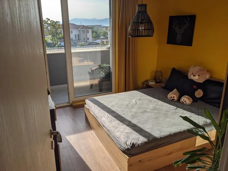 Дава се под наем Двустаен апартамент в Пловдив, Остромила - 70 кв.м за 375 € - Снимка #4