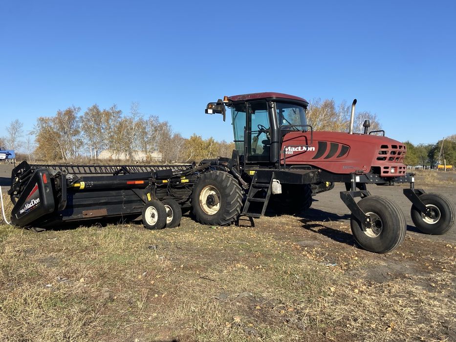 Продам MacDon M155