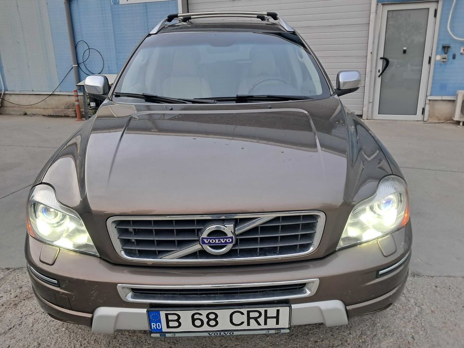 Volvo XC90 D5AWD Executive automatic - 200 CP-7 locuri-Unic proprietar