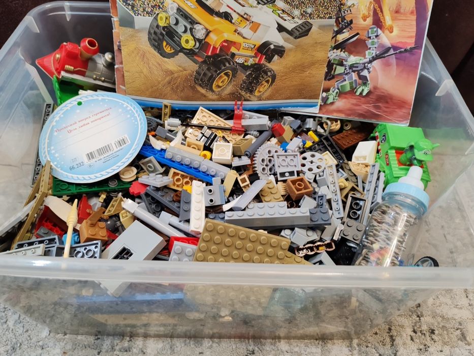 Отдам за шоколадку