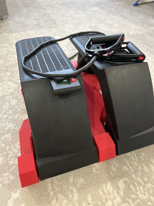 Продам степпер (тренажёр для дома)