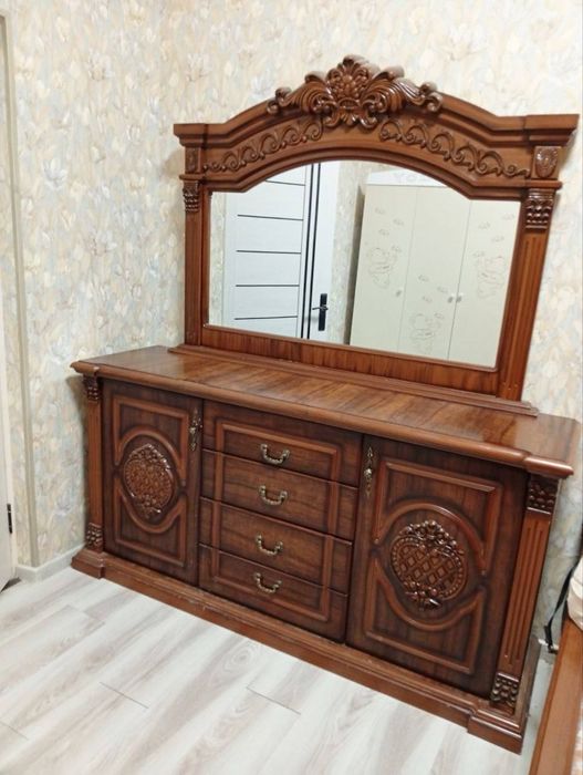 Yakkasaroy   Bobur mahalla  Askiya bozor Tekstil yonidq