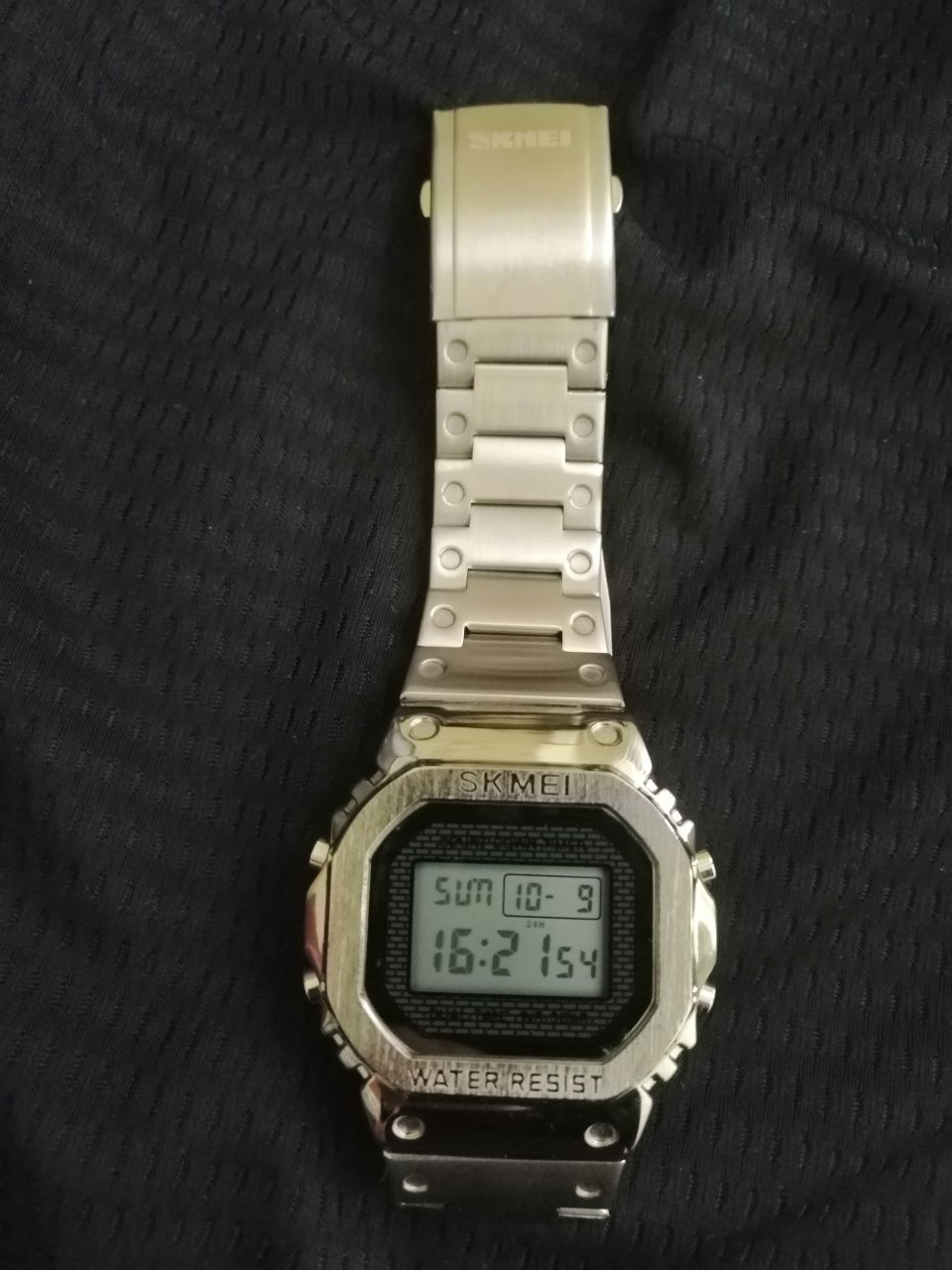 Часы skmei b5000