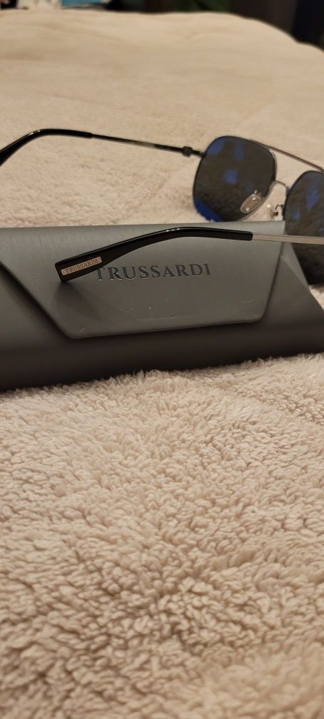 Мъжки слънчеви очила TRUSSARDI