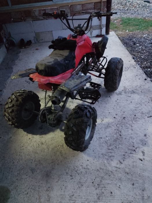 Vând sau schimb ATV _ K7 , 125cc