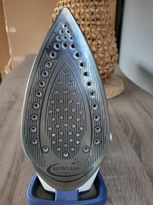 Fier de calcat Tefal