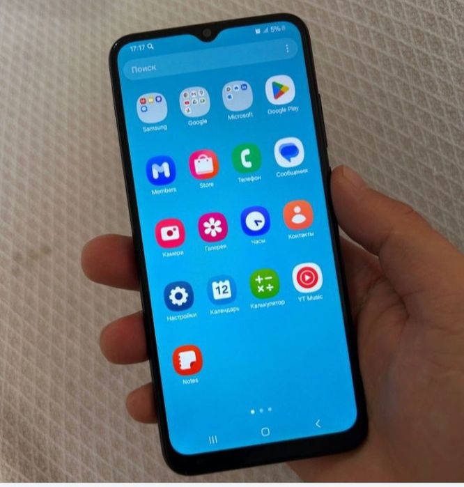 Продам телефон Samsung A04 память 32гб
