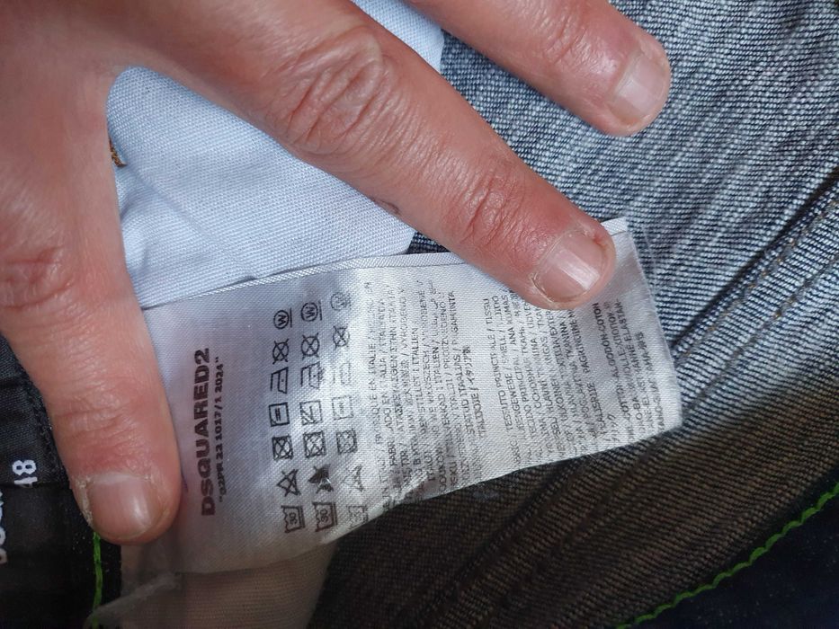 Blugi DSQUARED2 (Made in Italy) - Marime 48 (Talie 85 cm)