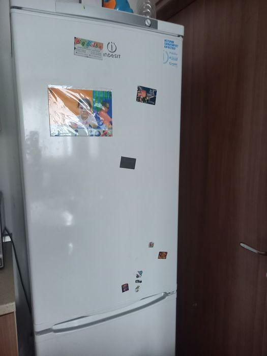 Продается холодильник!