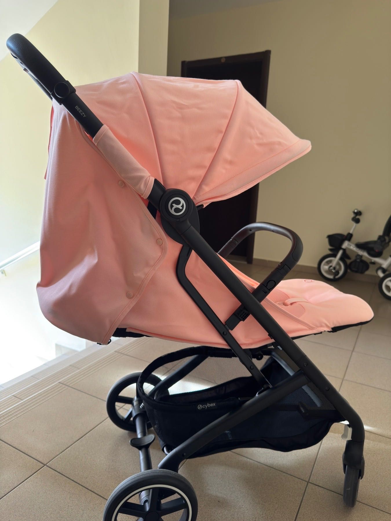 Cybex Beezy в отлично състояние