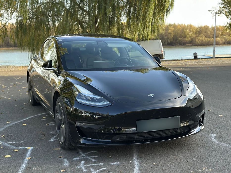 Tesla Model 3 Long Range Tractiune Integrala