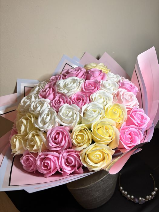 Aranjamente trandafiri