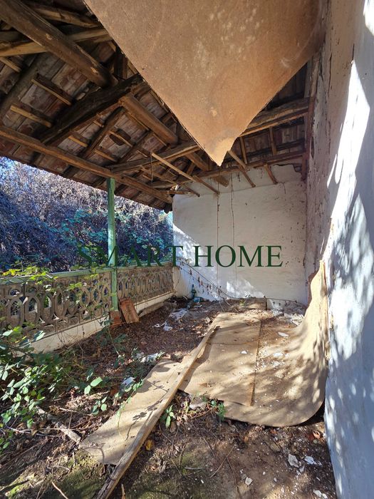 Двуетажна къща в с. Джулюница!