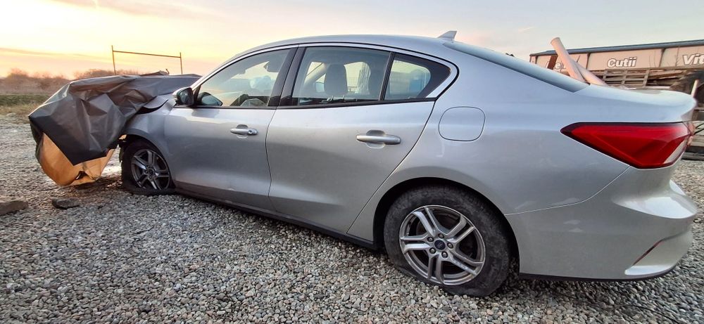 Ford Focus 4 2019, 1.0 ecoboost 125CP lovit