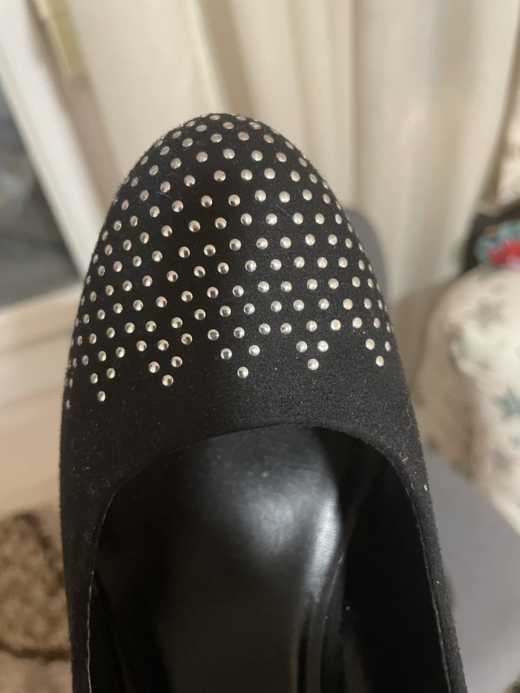 Vand pantofi dama negri nr. 37