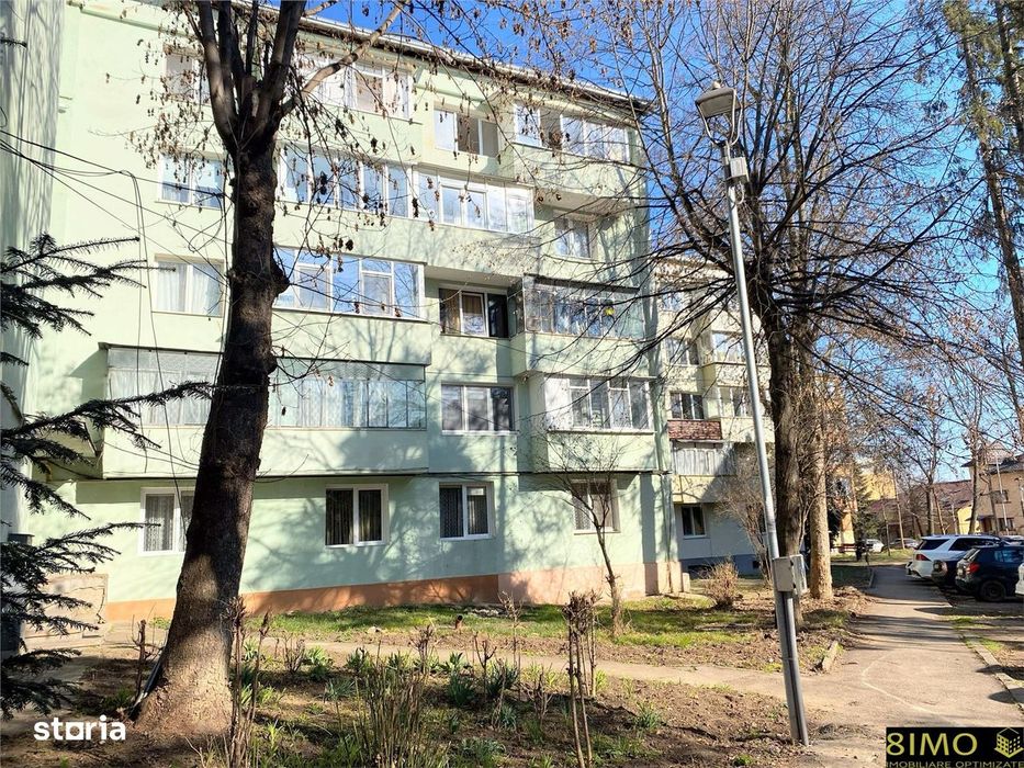 Apartament 3 camere Parter, central