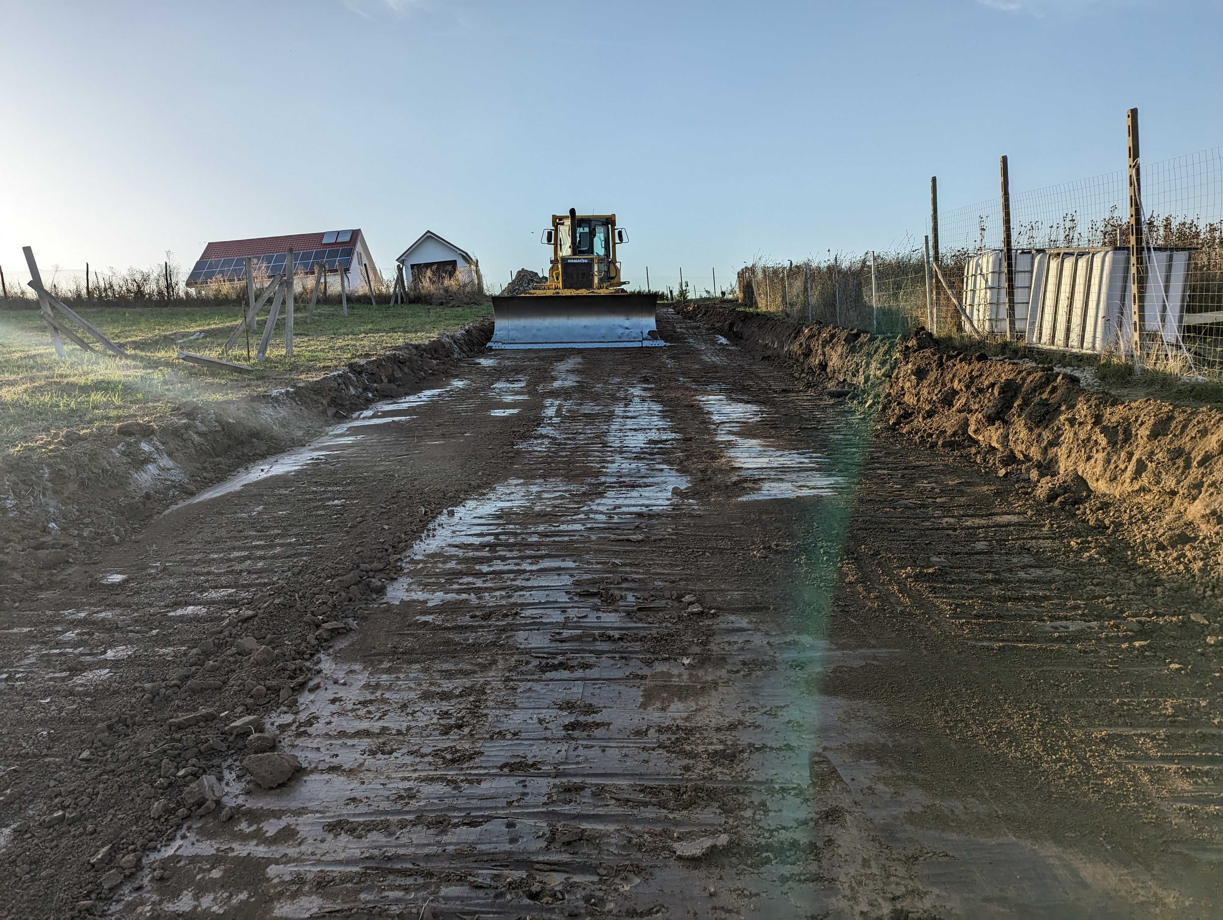 Cihei, Strada din Deal. Zona urbanizata, aerisita, gata de construit.