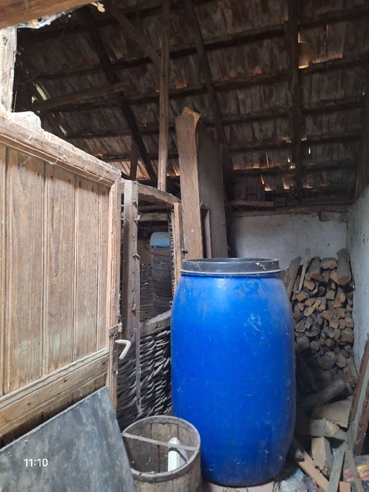 Vand  4 mc  lemne de foc  600 lei