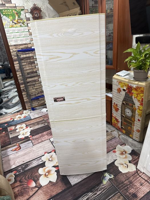 Холодильник продам