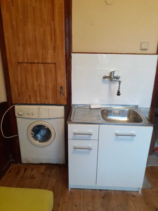 Обзаведен, малък апартамент до парка Заимов