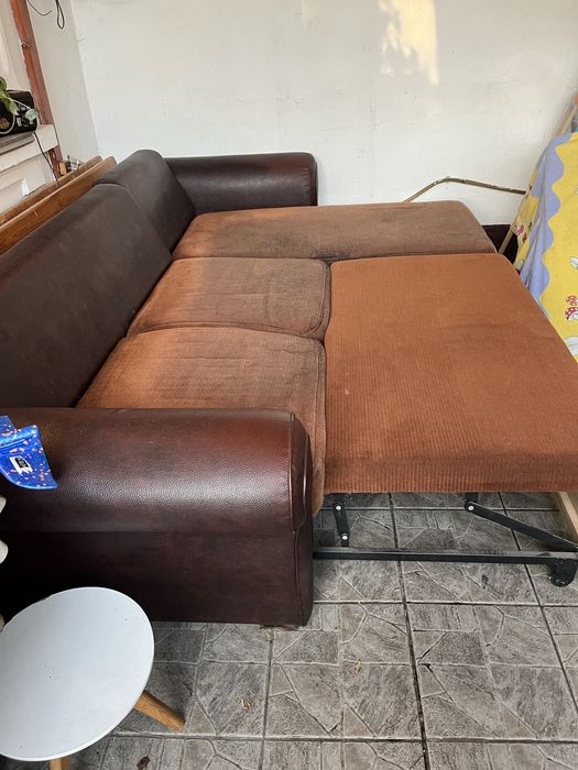 Vand coltar din piele