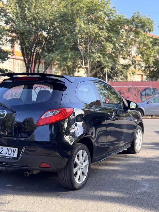 Vand mazda 2 1.3 benzina euro 5