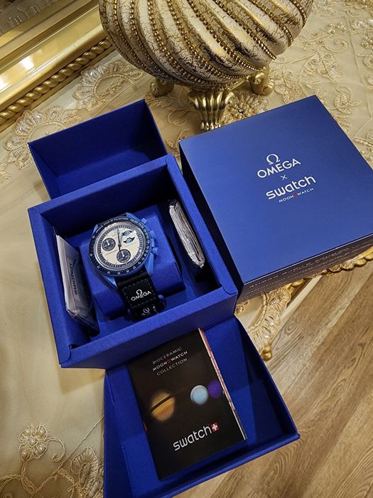 Продам часы Omega Moonswatch Speedmaster