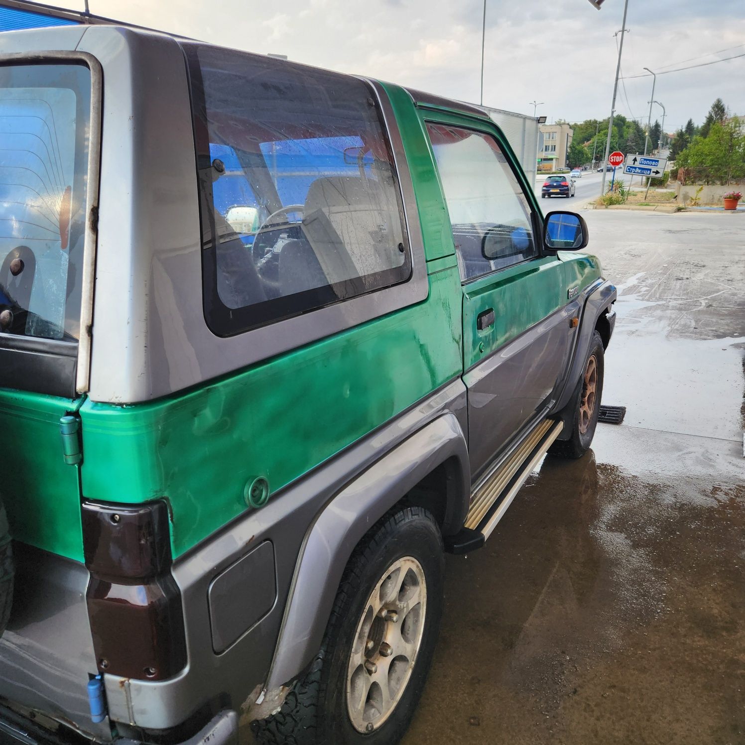 Daihatsu Feroza 1.6