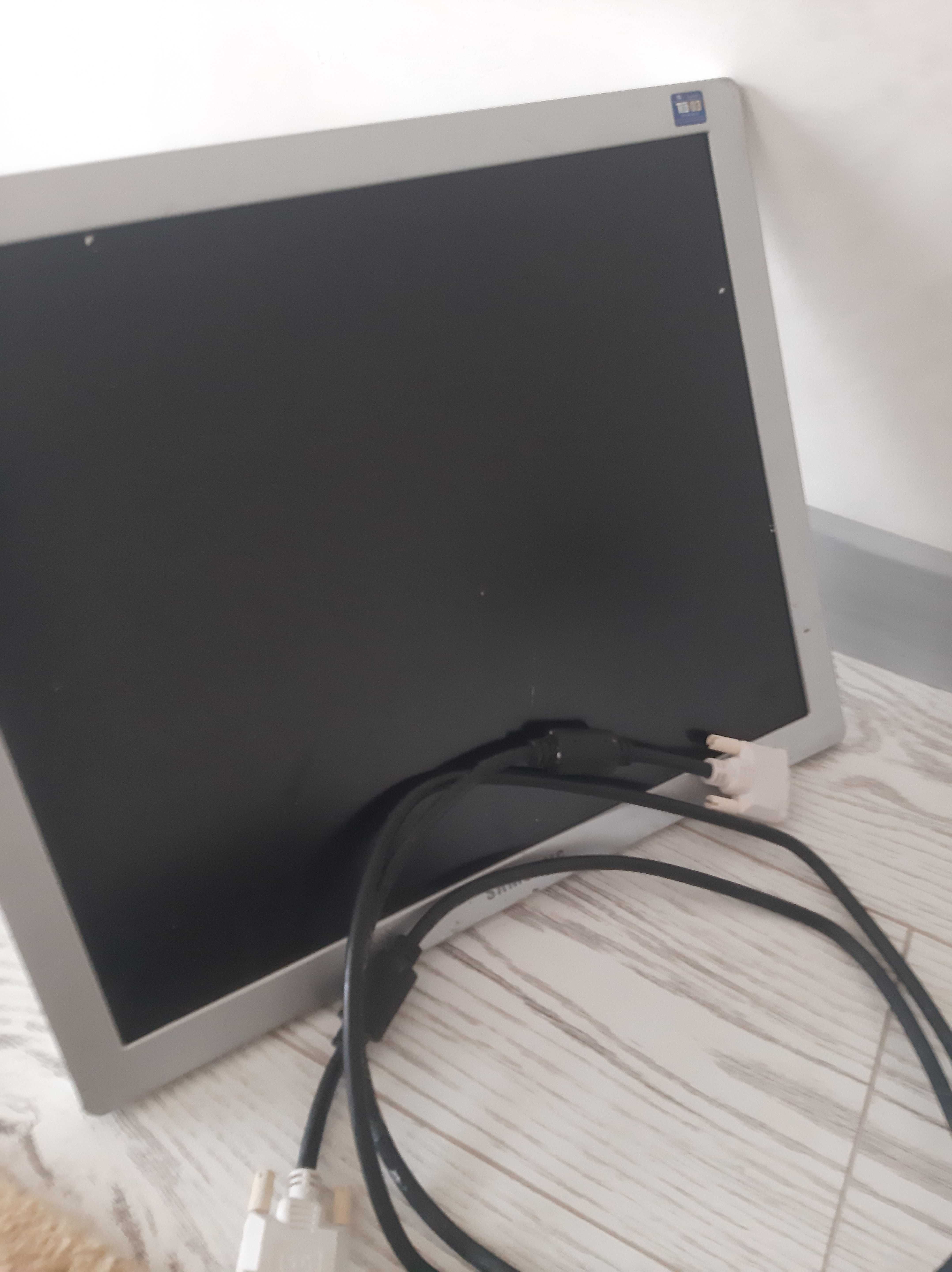 Монитор Samsung syncMaster 980p