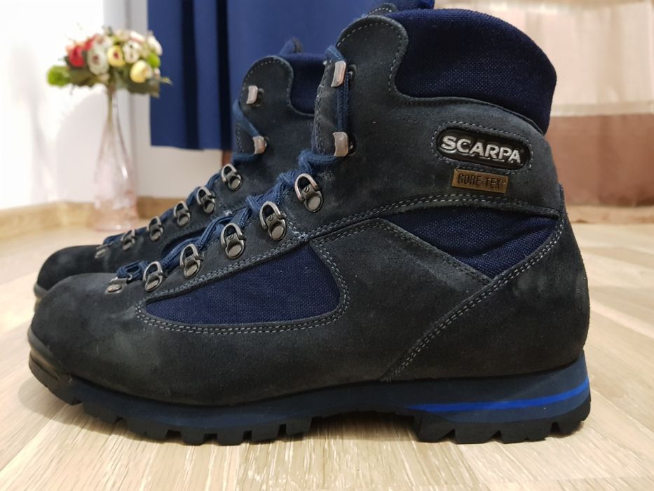 Ghete Bocanci Scarpa Gore Tex mărimea 42-43 Nike Adidas