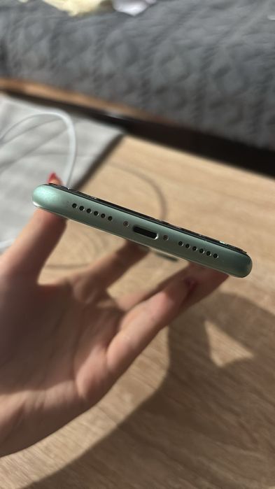 Продается iphone 11