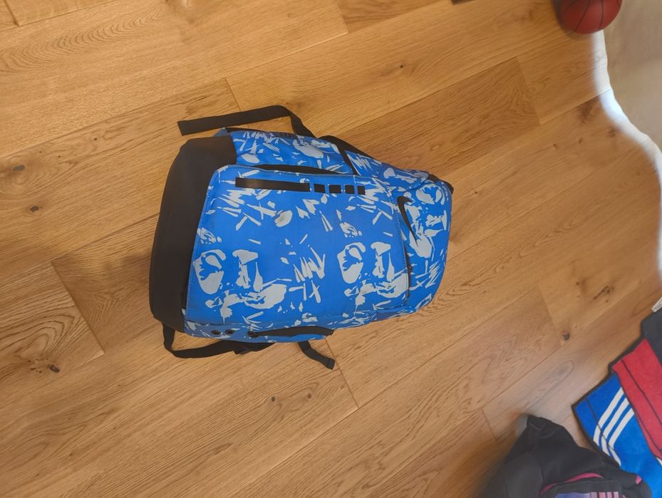 Ghiozdan/e Nike elite