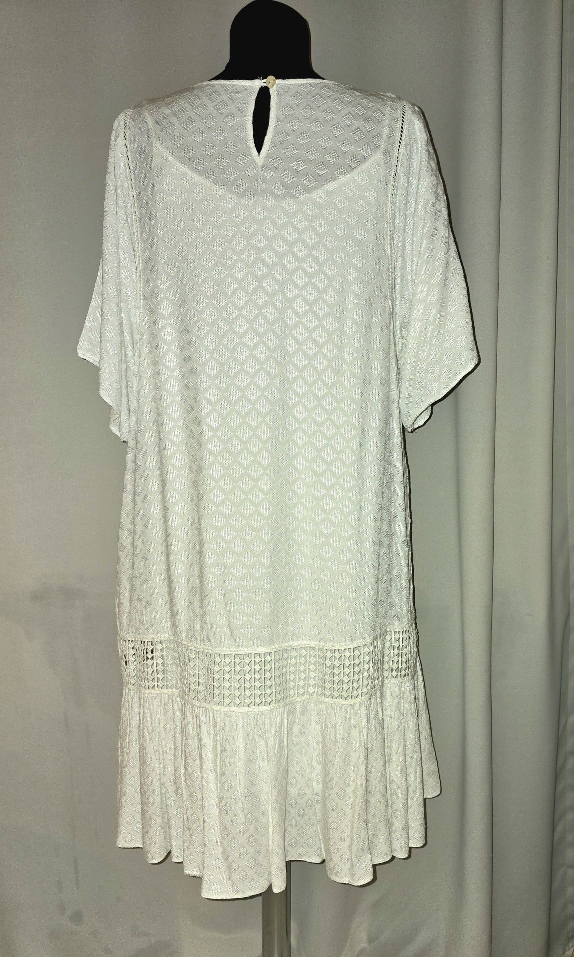 Rochie Nissa, alba, cu broderie