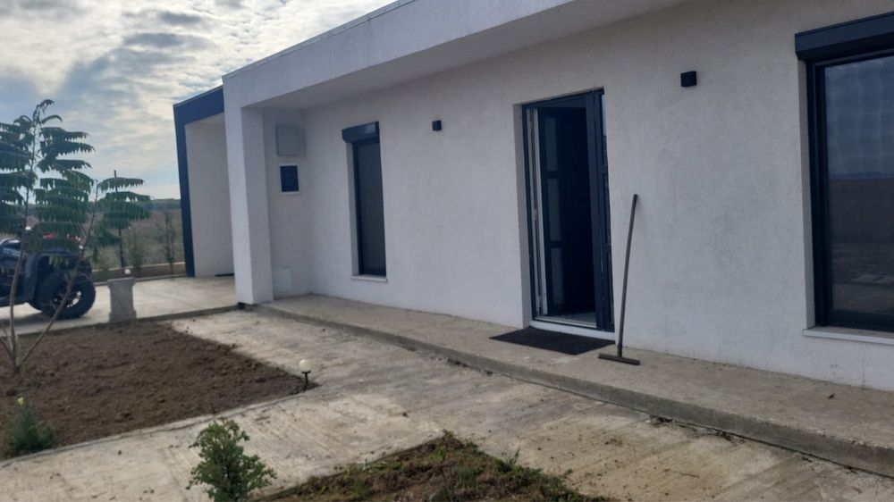 Casa de vanzare Osorhei cu teren de 875 m2