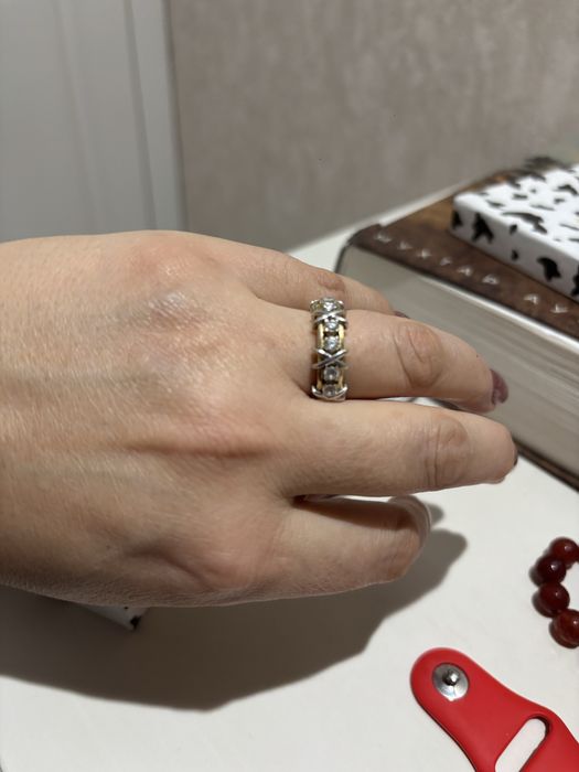 Продам золотые серьги кольцо и цепочку