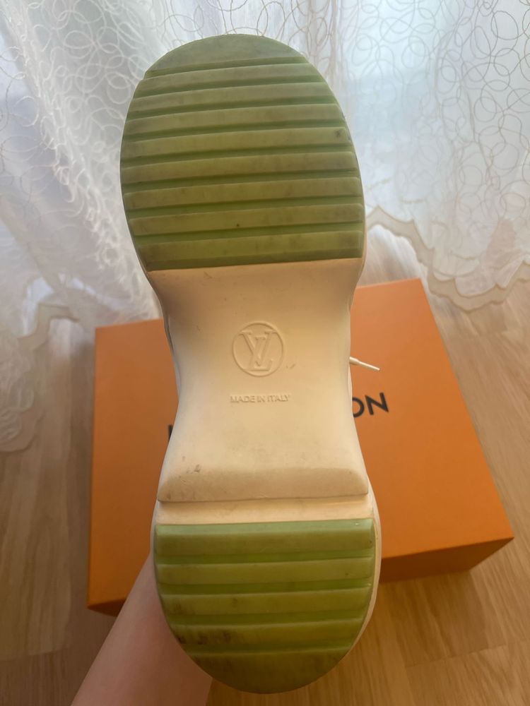 Louis Vuitton  Archlight Sneakers Green/White Leather LV