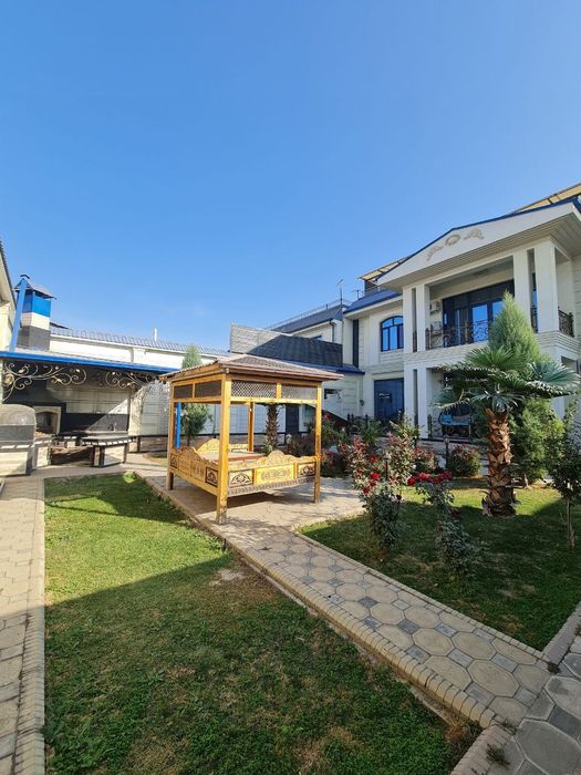 Arzon xashamatli fayzli xovli 6.4 sotux bektemir region 630.000 $ emas