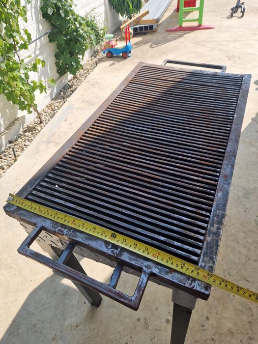 Gratar 900x500 cm