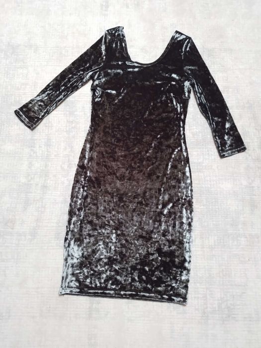 Кадифена рокля С размер